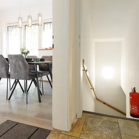 Luxury House With Pool, Garden, Ac & Sauna Apartment *