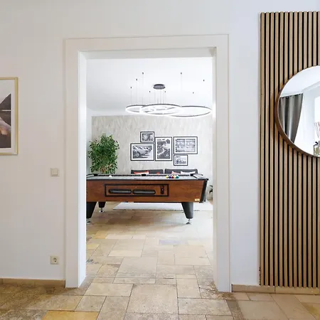 Luxury House With Pool, Garden, Ac & Sauna *