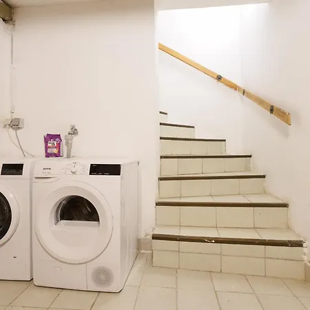 Apartment Luxury House With Pool, Garden, Ac & Sauna *