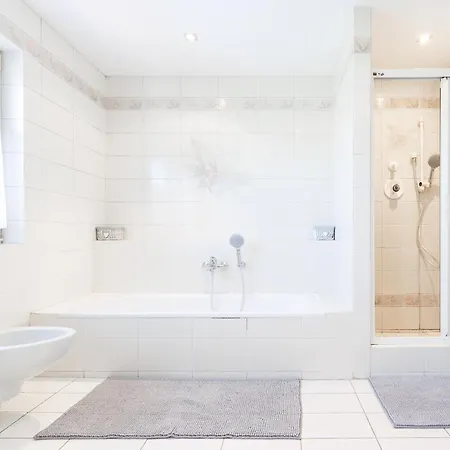Luxury House With Pool, Garden, Ac & Sauna * Perchtoldsdorf