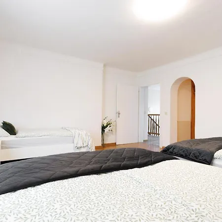 Luxury House With Pool, Garden, Ac & Sauna * Perchtoldsdorf
