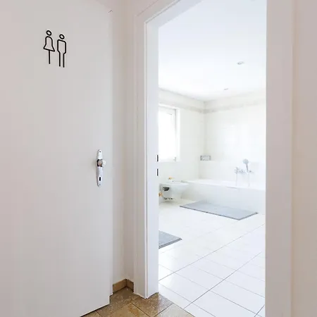 Apartment Luxury House With Pool, Garden, Ac & Sauna *